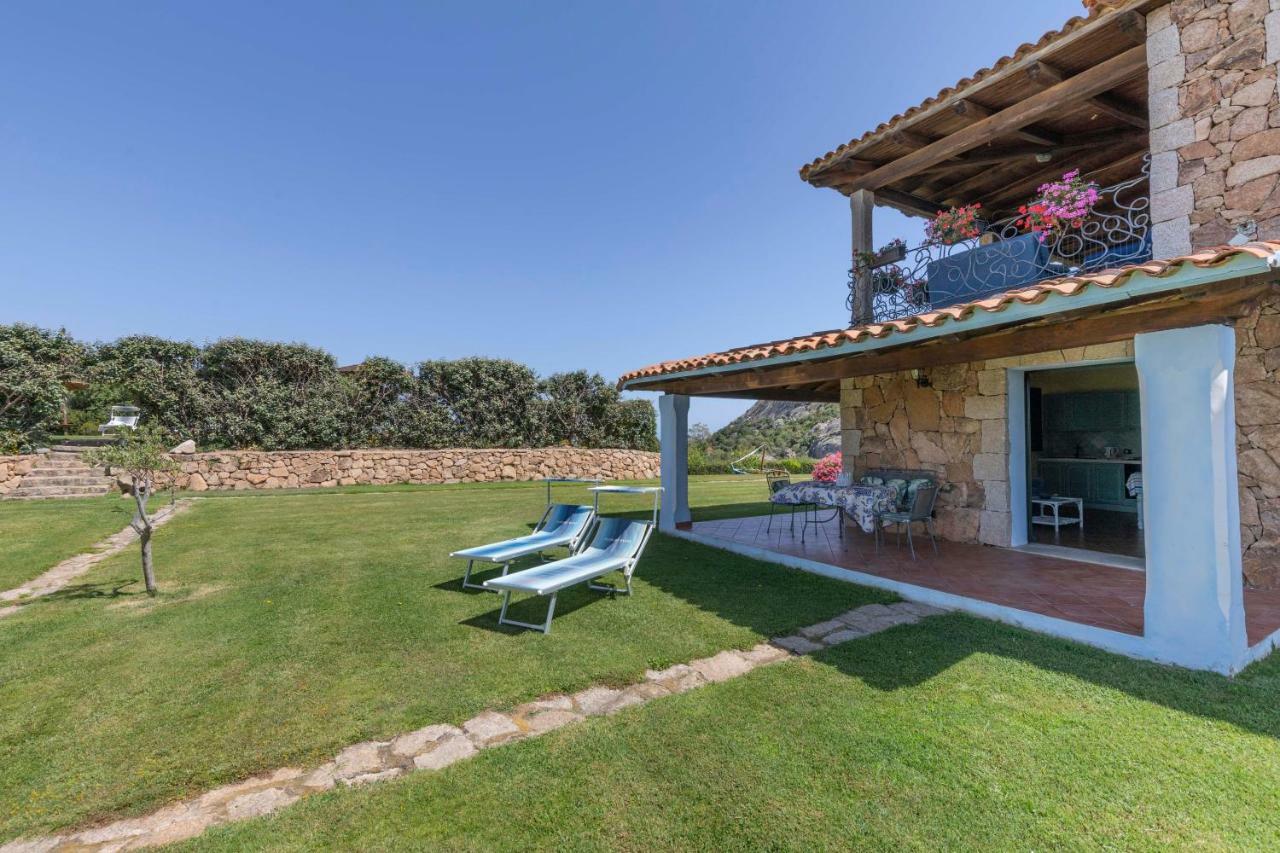 Villa Iris With Pool Baja Sardinia Kültér fotó