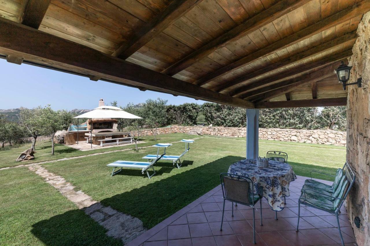 Villa Iris With Pool Baja Sardinia Kültér fotó